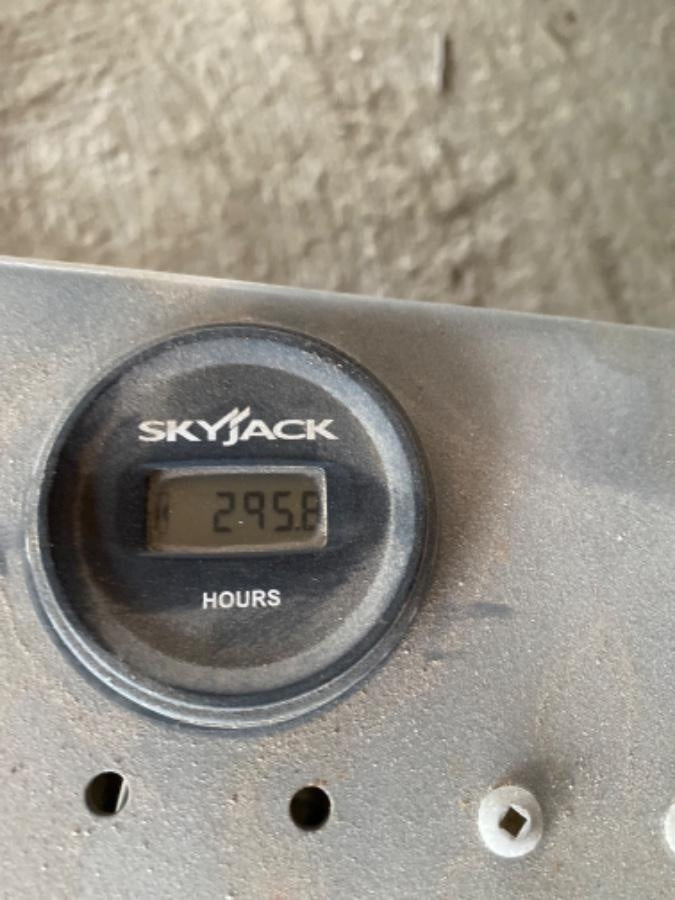 2016 Skyjack SJIII-3219 Standard Rental Specs