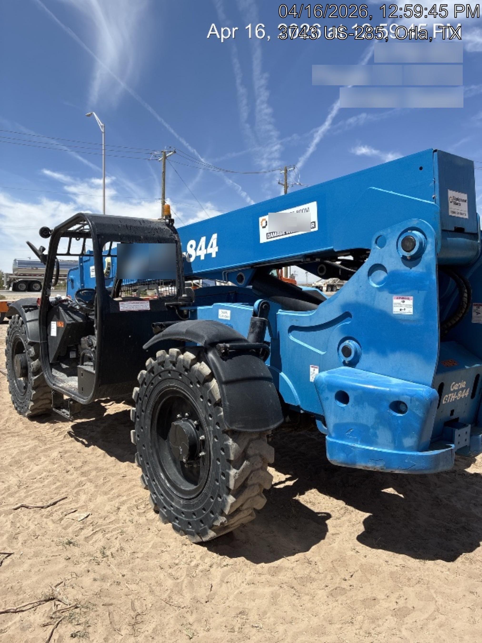 2017 Genie GTH-844 Genie GTH 844, Solid Tires, 60" carriage, Open ROPS - GTH08E-10892
