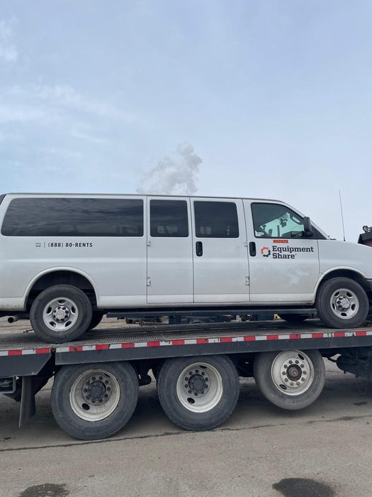 2024 CHEVROLET Express Van - Rental