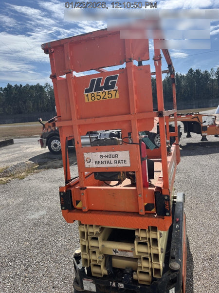 2021 JLG ES1932