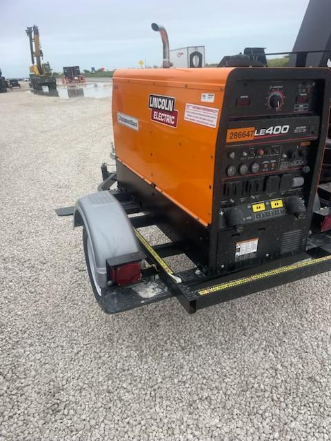 2022 Lincoln Electric LE400 Kubota V1505, Trlr, Cable Rack, Light Kit, ES Decals, T3