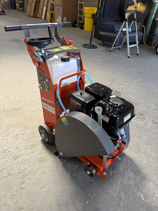 2025 HUSQVARNA FS 400 LV