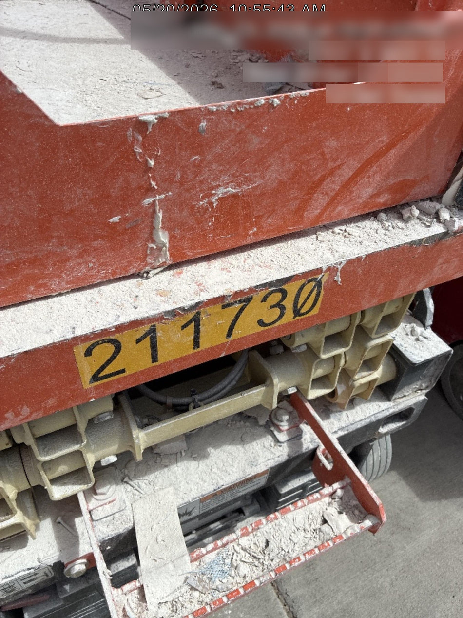 2022 JLG ES1330L