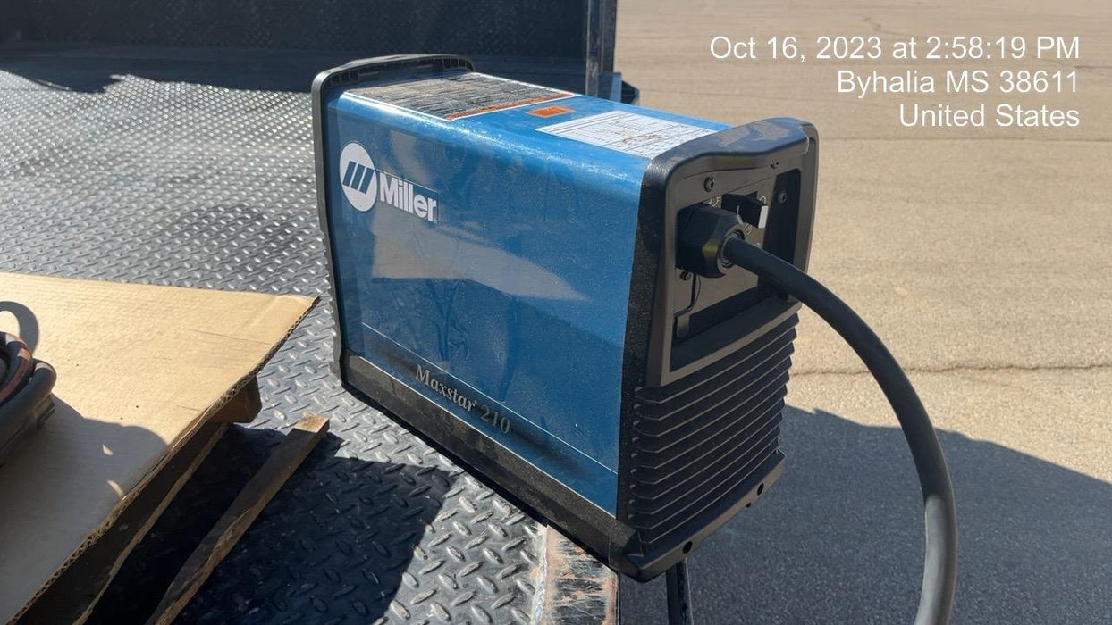 2022 MILLER ELECTRIC Maxstar 210 STR