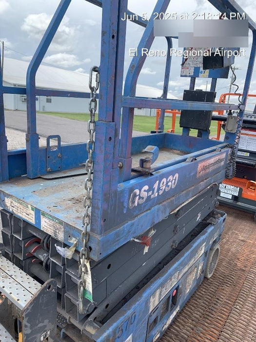 2019 Genie GS-1930 Fixed rails with chain Entry