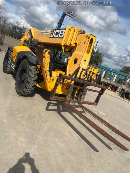 2019 JCB 510-56 Open ROPS, 74 HP, Solid Tires, Worklights, Beacon, Aux Hydraulics, Lifting Eye w/66" Carriage/60" Forks