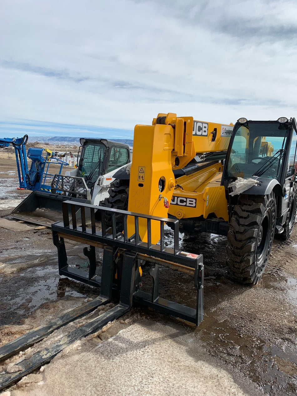 2022 JCB 509-42