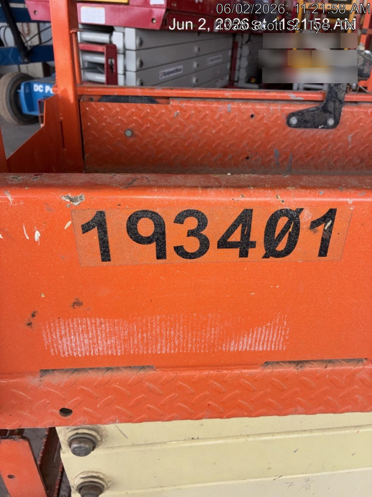 2021 JLG ES1932