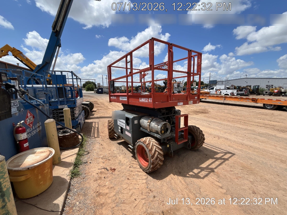 2019 SKYJACK SJ6832 RT