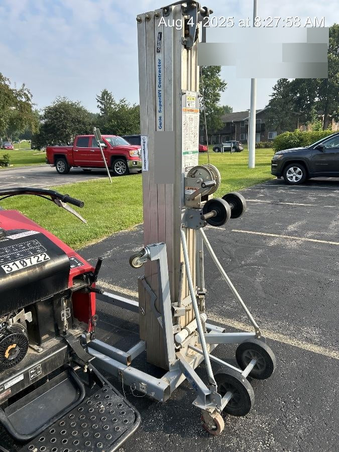 2019 GENIE SLC-24
