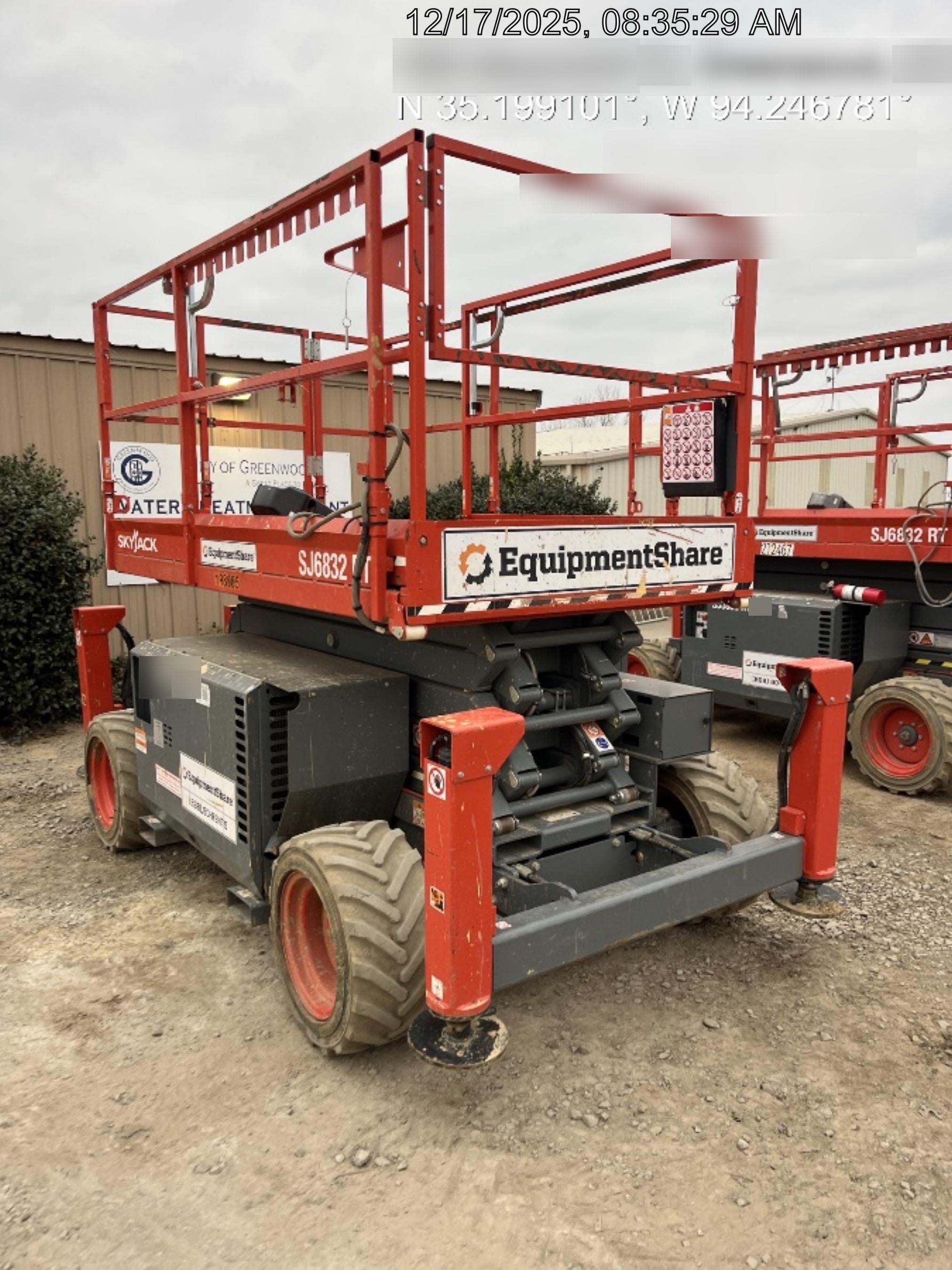 2021 SKYJACK SJ6832 RT