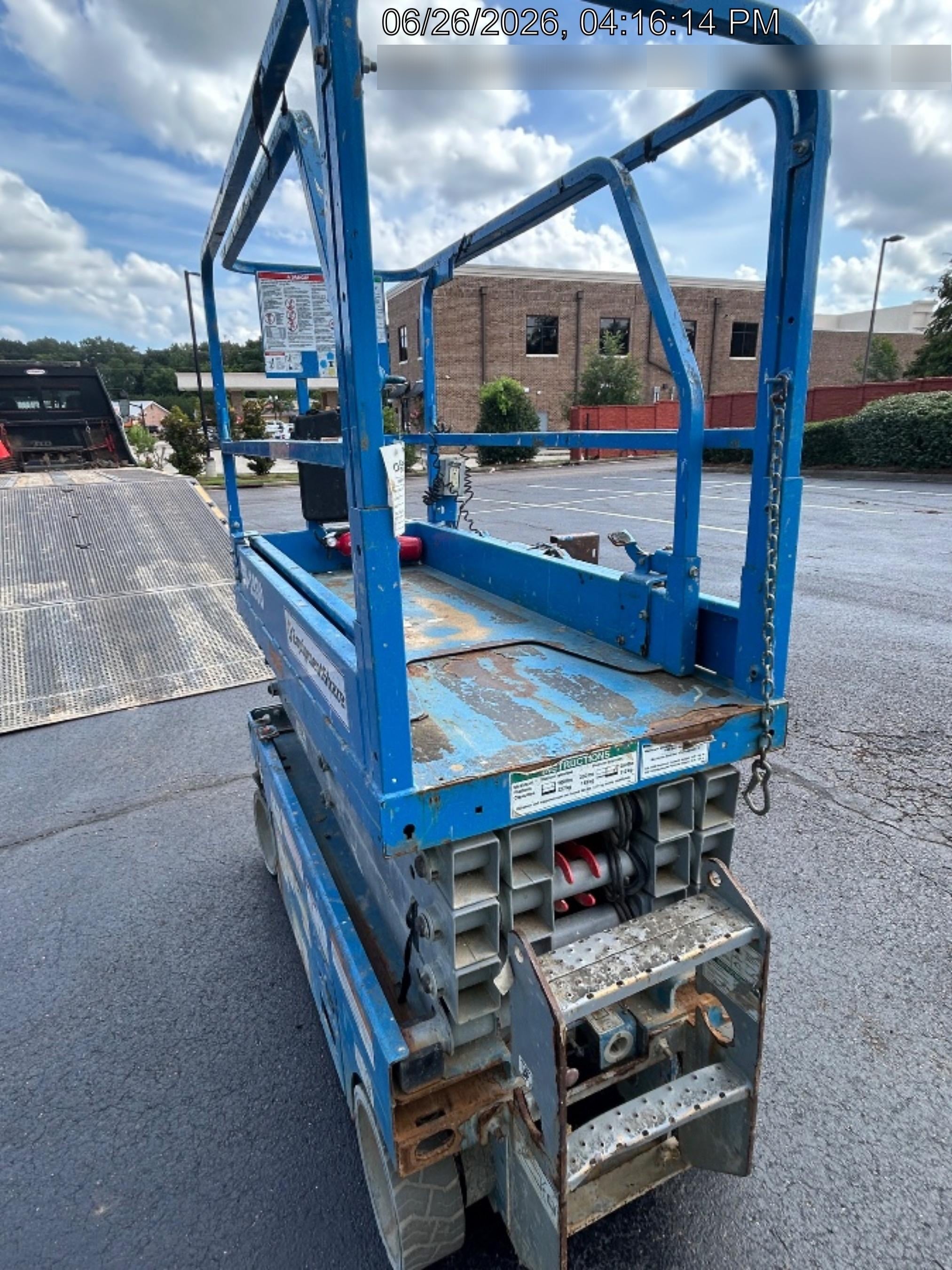 2019 Genie GS-1930 Fixed Rails with Chain Entry