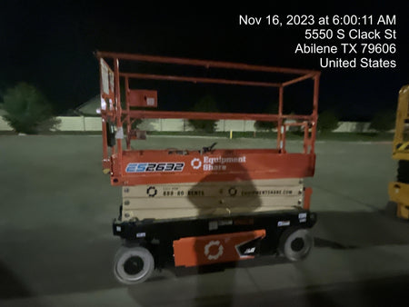 2023 JLG ES2632