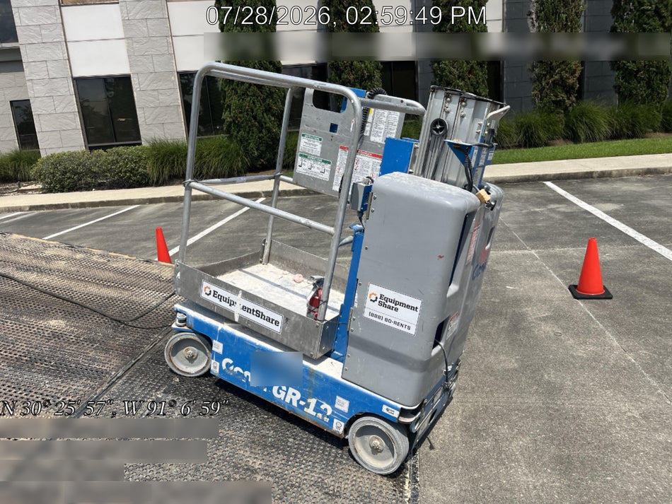 2020 GENIE GR-12