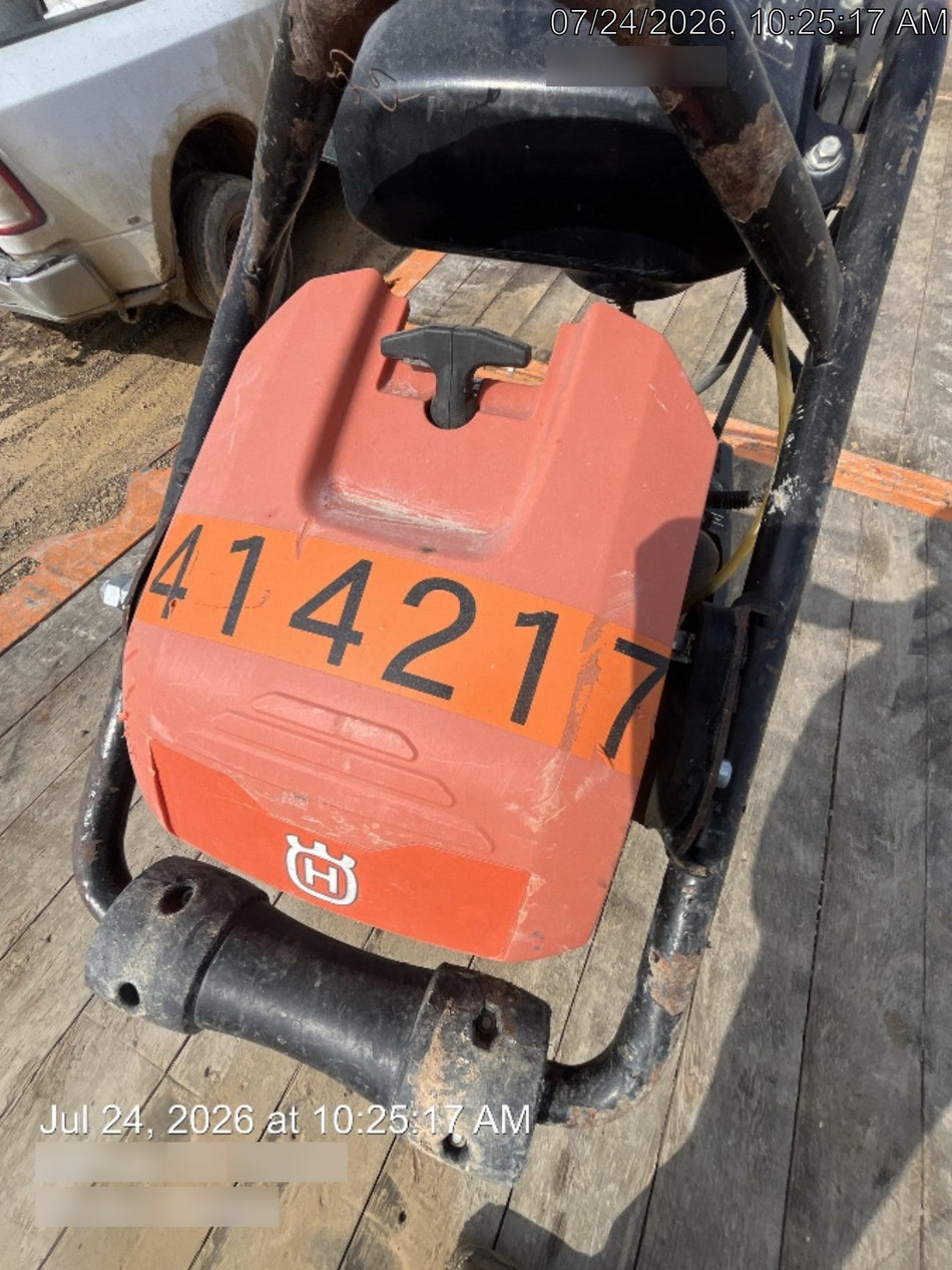 2024 HUSQVARNA LT6005