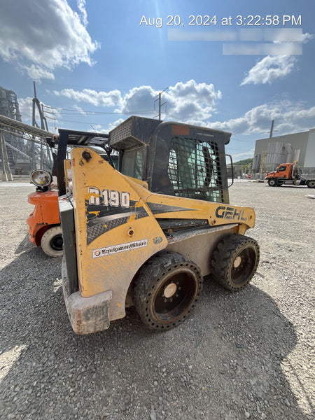 2016 GEHL R190