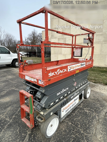 2018 Skyjack SJIII-3226 Skyjack SJIII3226 Scissor Lift w/Trojan Batteries