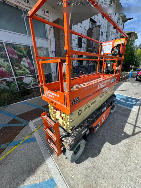 2022 JLG ES2632