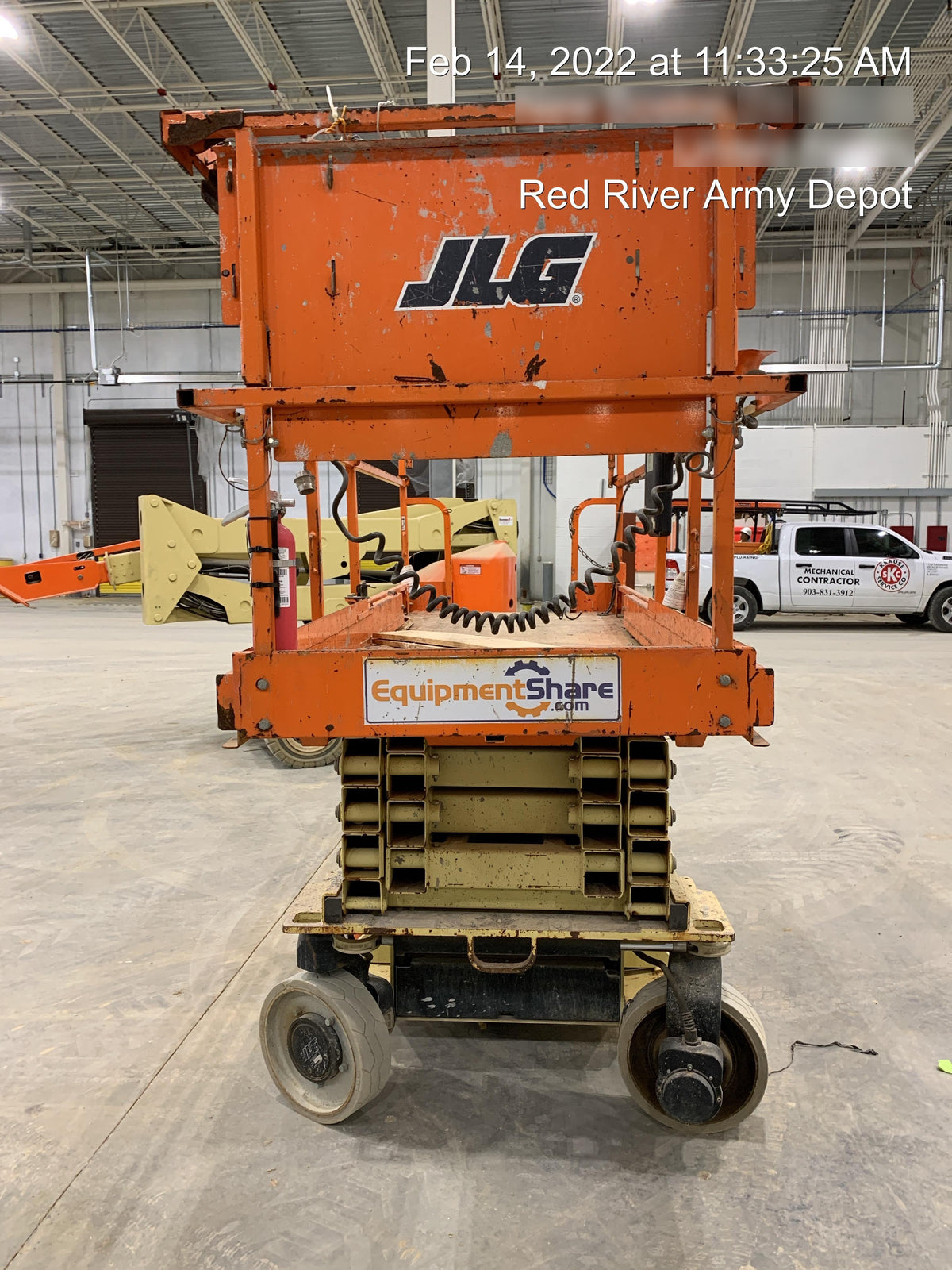 2016 JLG 3246ES