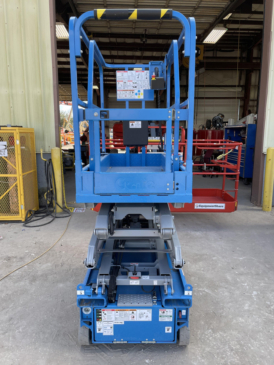 2022 GENIE GS-1432