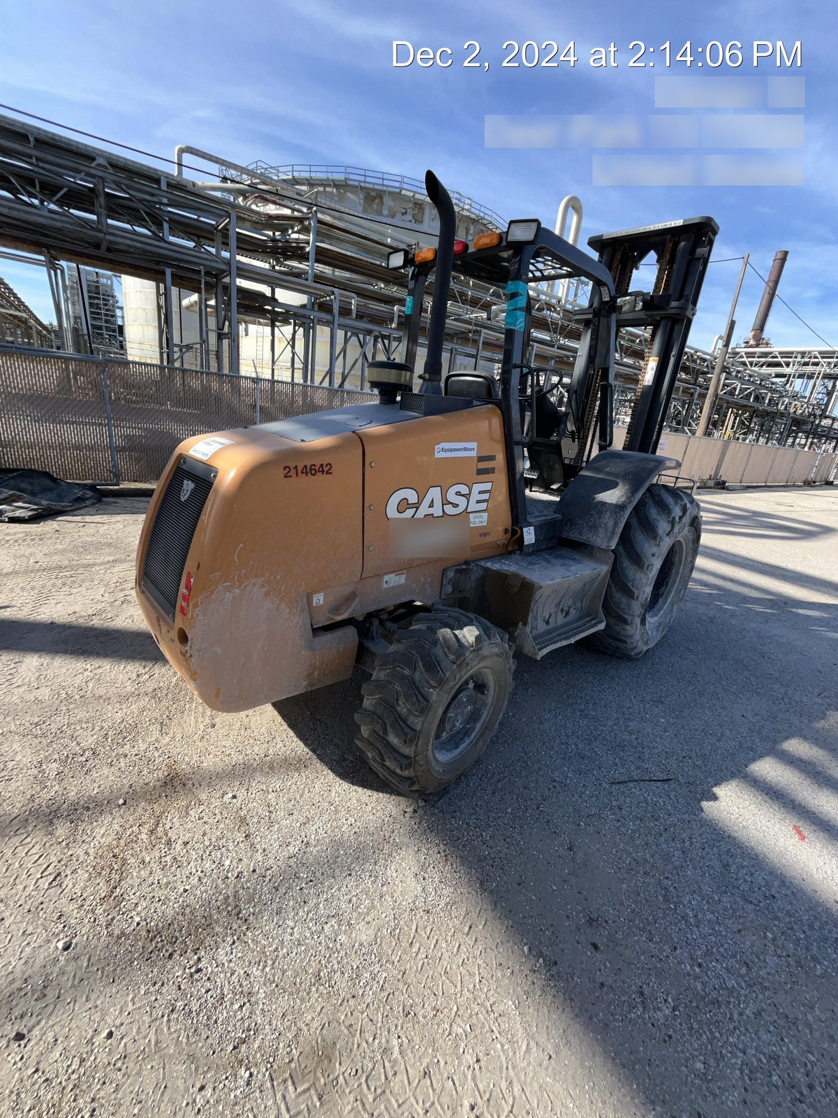 2022 CASE 588H