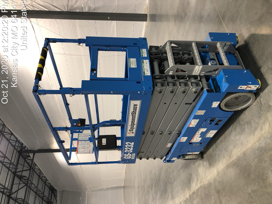 2020 Genie GS-3232 Standard, Folding half height swing gate