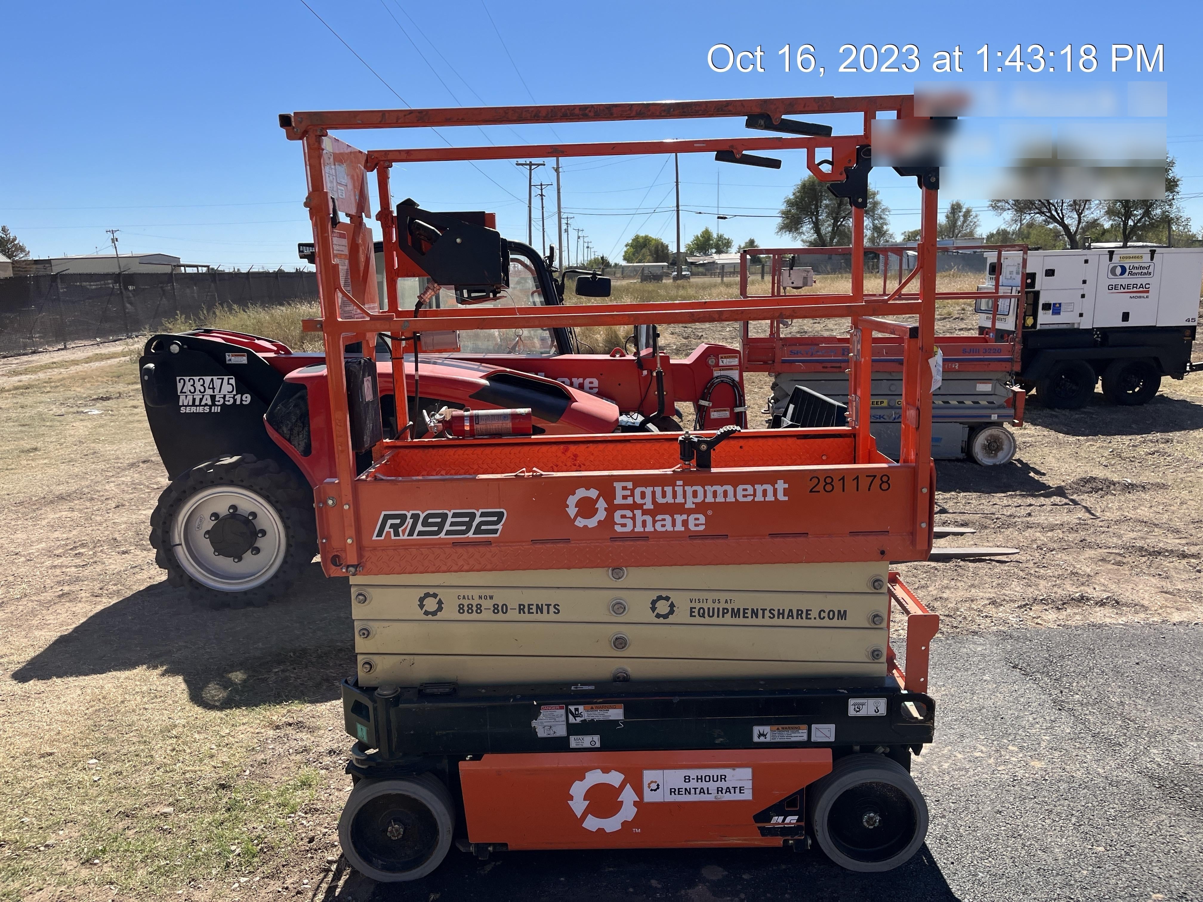 2022 JLG R1932