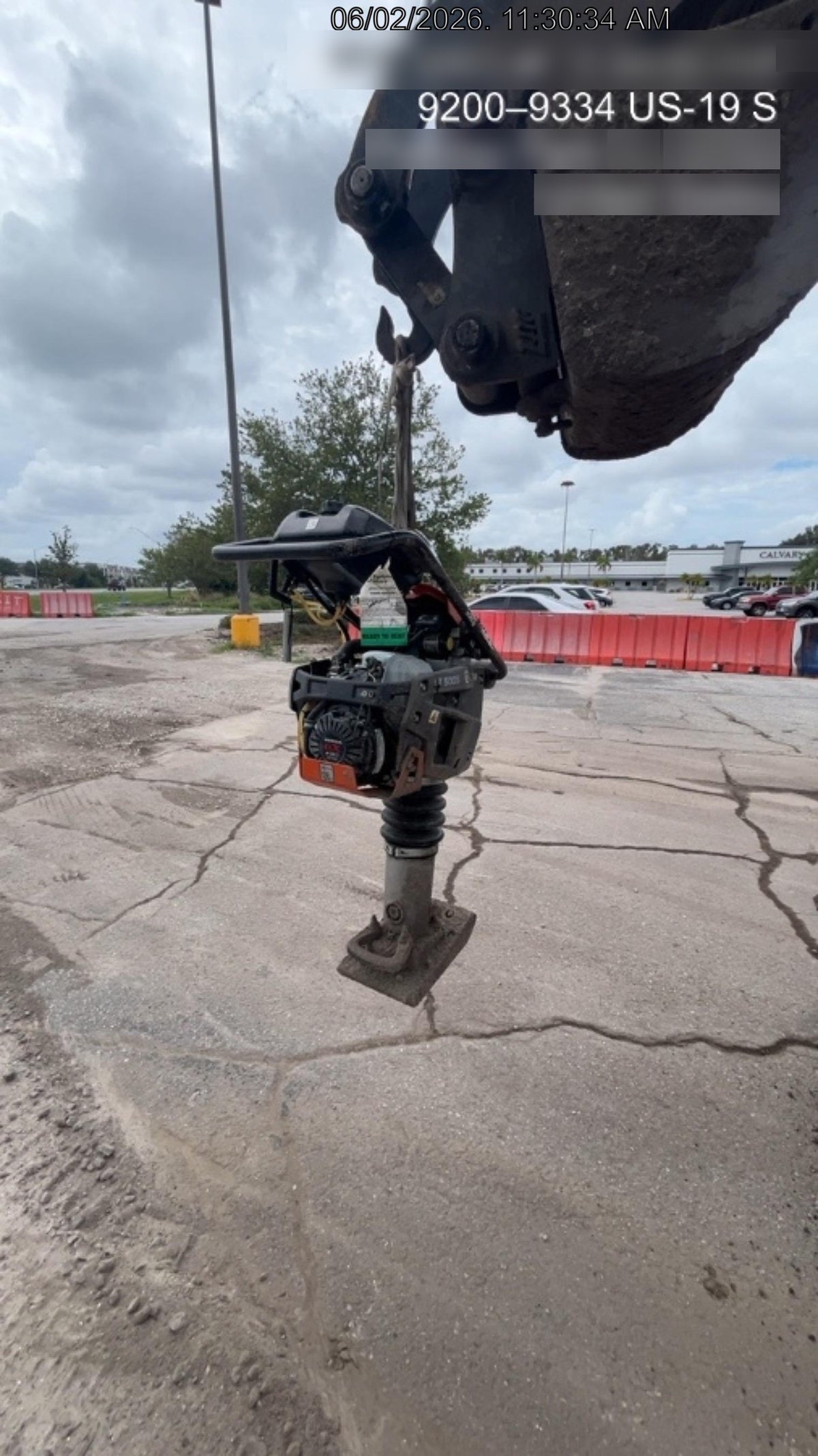 2024 HUSQVARNA LT5005