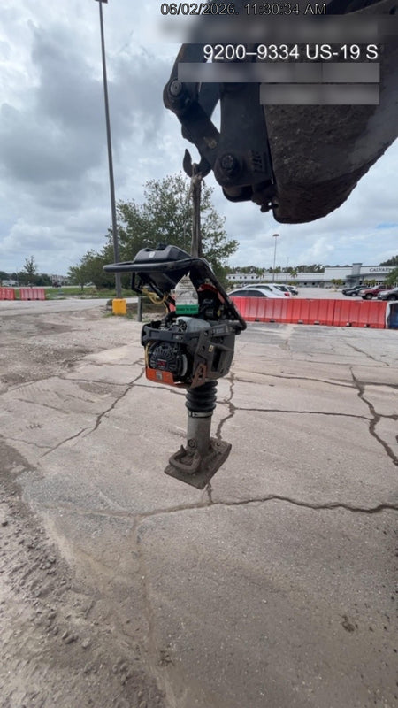 2024 HUSQVARNA LT5005