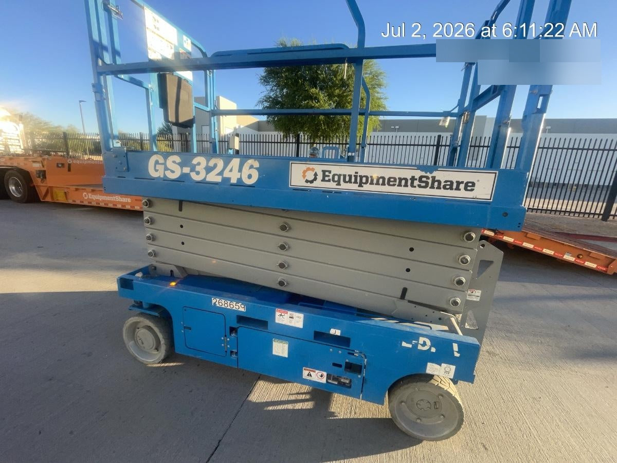 2022 GENIE GS-3246