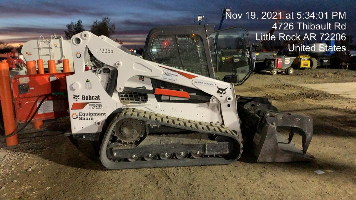 2021 BOBCAT T740