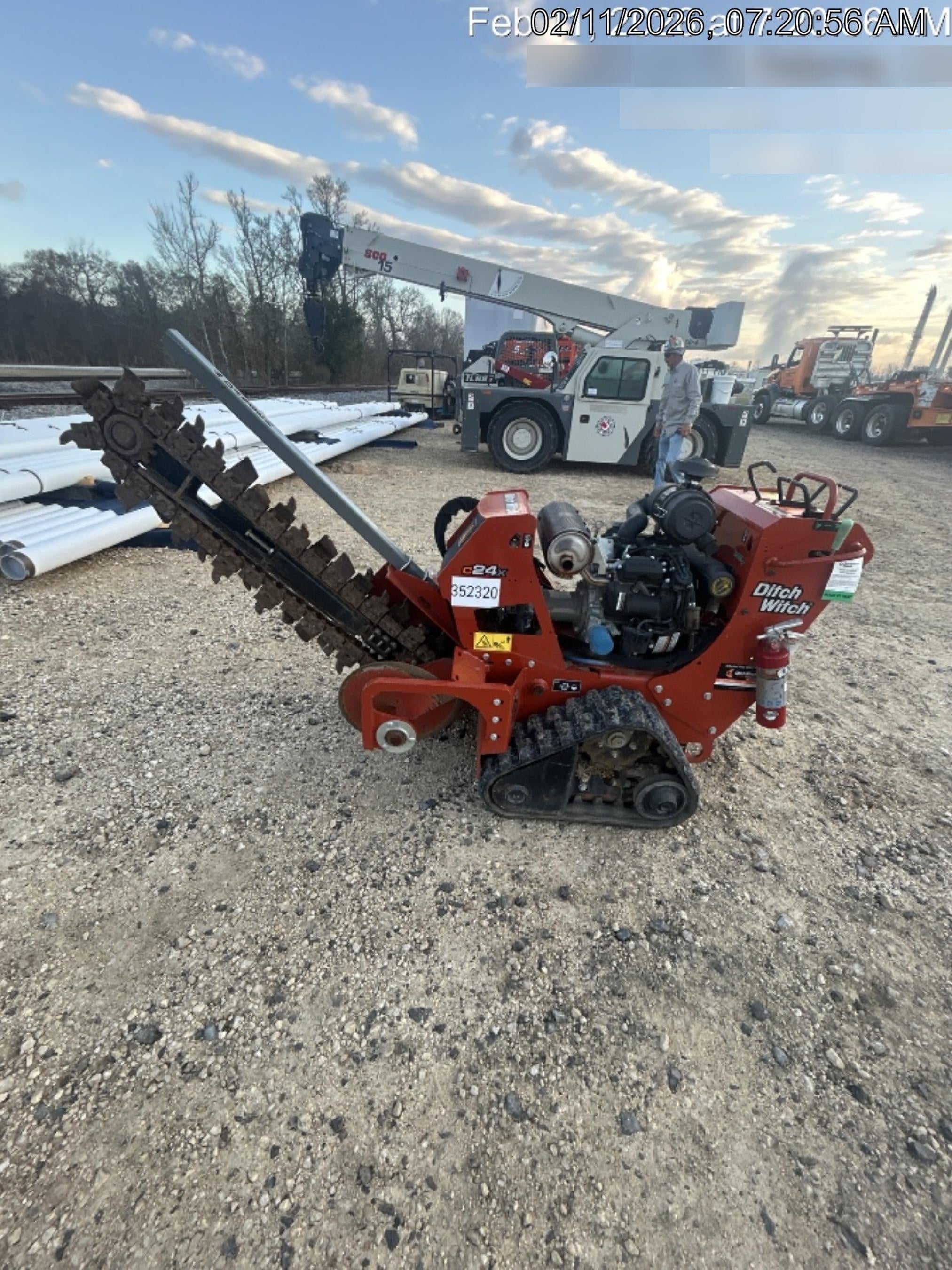 2023 DITCH WITCH C24XA
