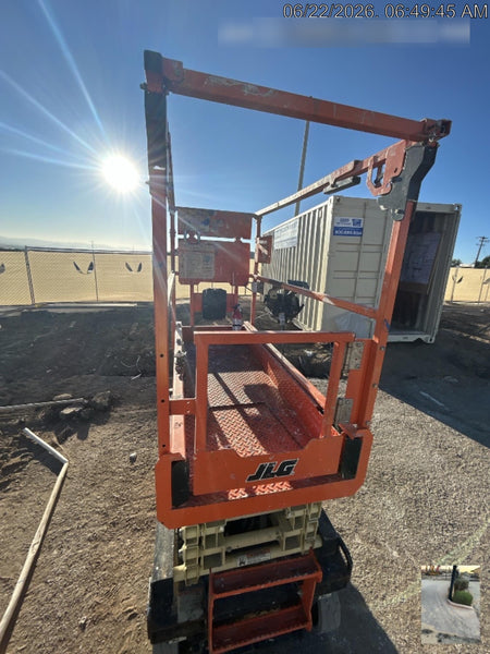 2022 JLG ES1932