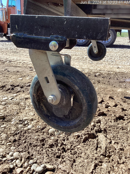 2022 STAR INDUSTRIES M-1820 - Self-Dump Hopper