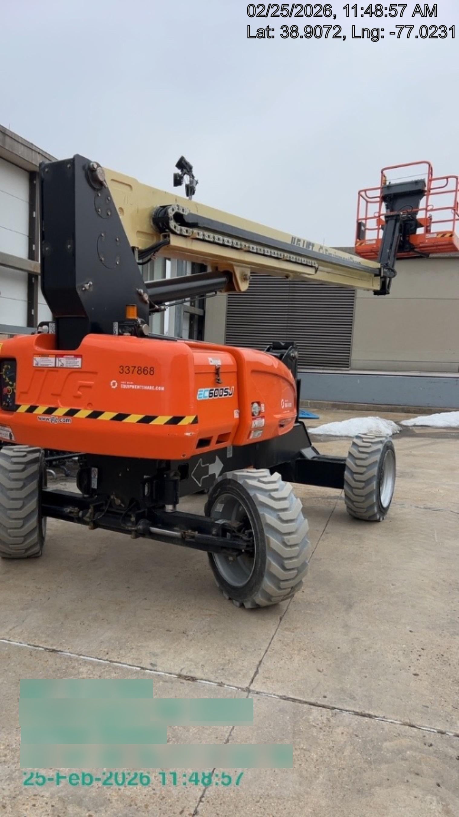 2023 JLG EC600SJ