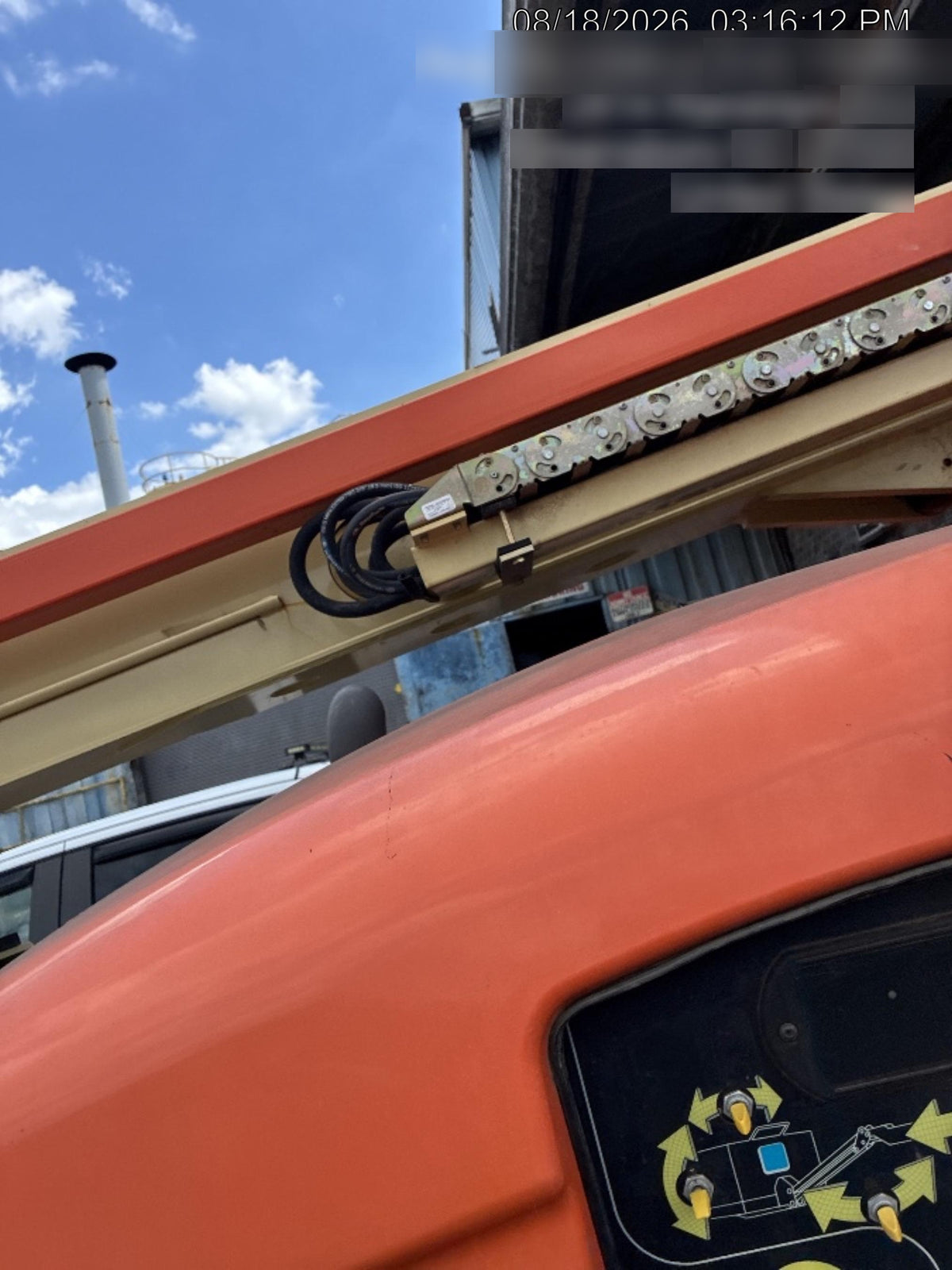 2023 JLG 600AJ