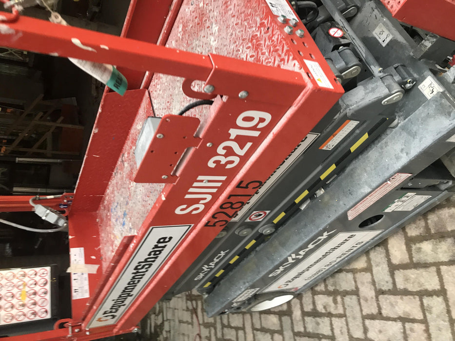 2019 Skyjack SJIII-3219 Standard Options, Trojan Batteries