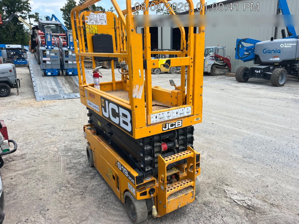 2023 JCB S1930E