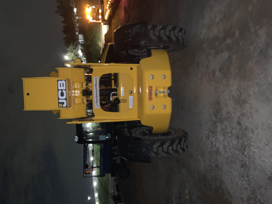 2020 JCB 510-56 Canopy, 74 HP, Solid Tires, STD Worklight, Beacon, Aux Hydraulics, Lifting Eye, Back up Alarm w/66" Carriage/60" Forks