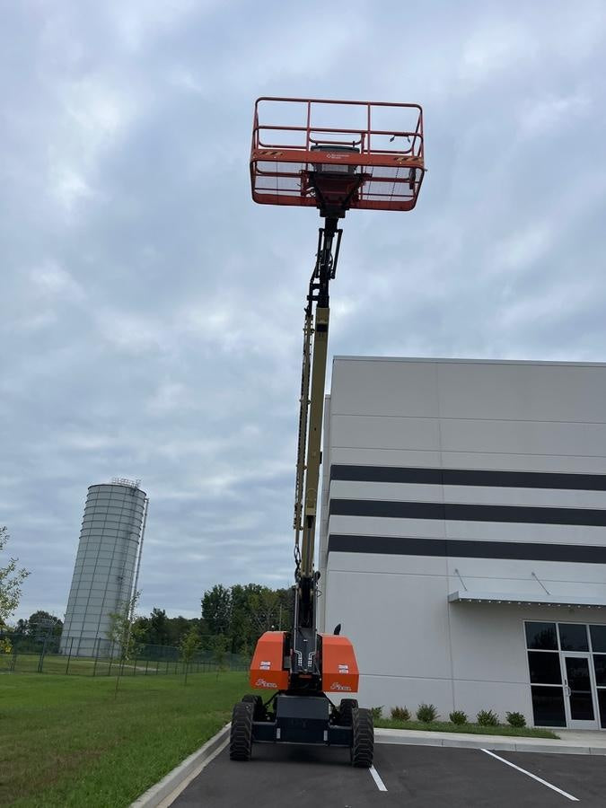 2025 JLG 660SJ