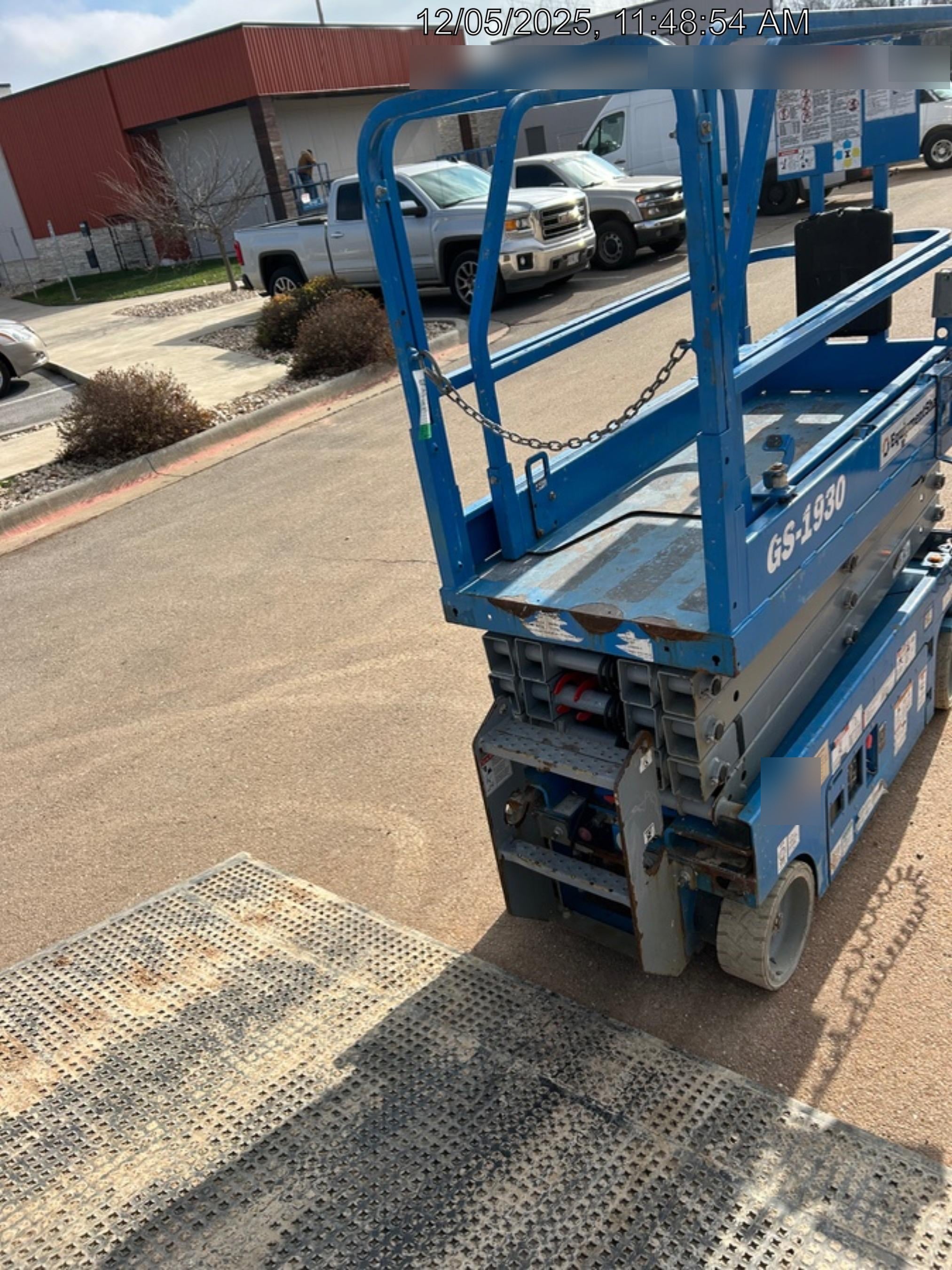 2019 Genie GS-1930 Fixed Rails with Chain Entry