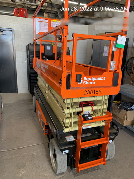 2022 JLG ES2632
