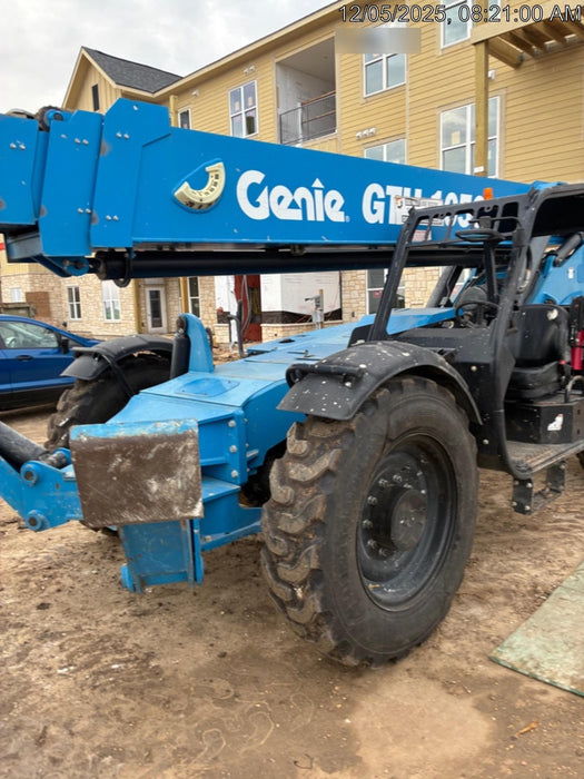 2018 Genie GTH-1056 GTH-1056 w/Open ROPS, FF Tires, Work Lights, 60" carriage/forks, cab mesh, beacon
