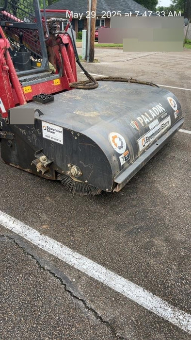 2021 PALADIN Sweepster SB72