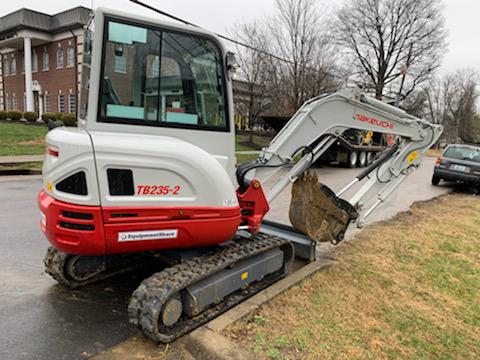 2020 TAKEUCHI TB235-2CR