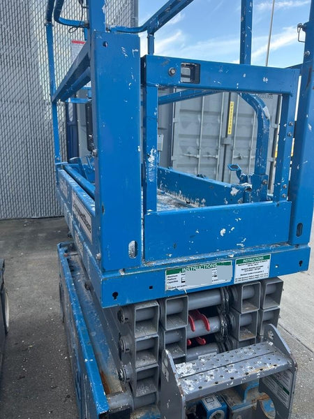 2020 Genie GS-1930 Solid Non Marking Tires, Beacon, Folding rails with half height swing gate, 800W Inverter