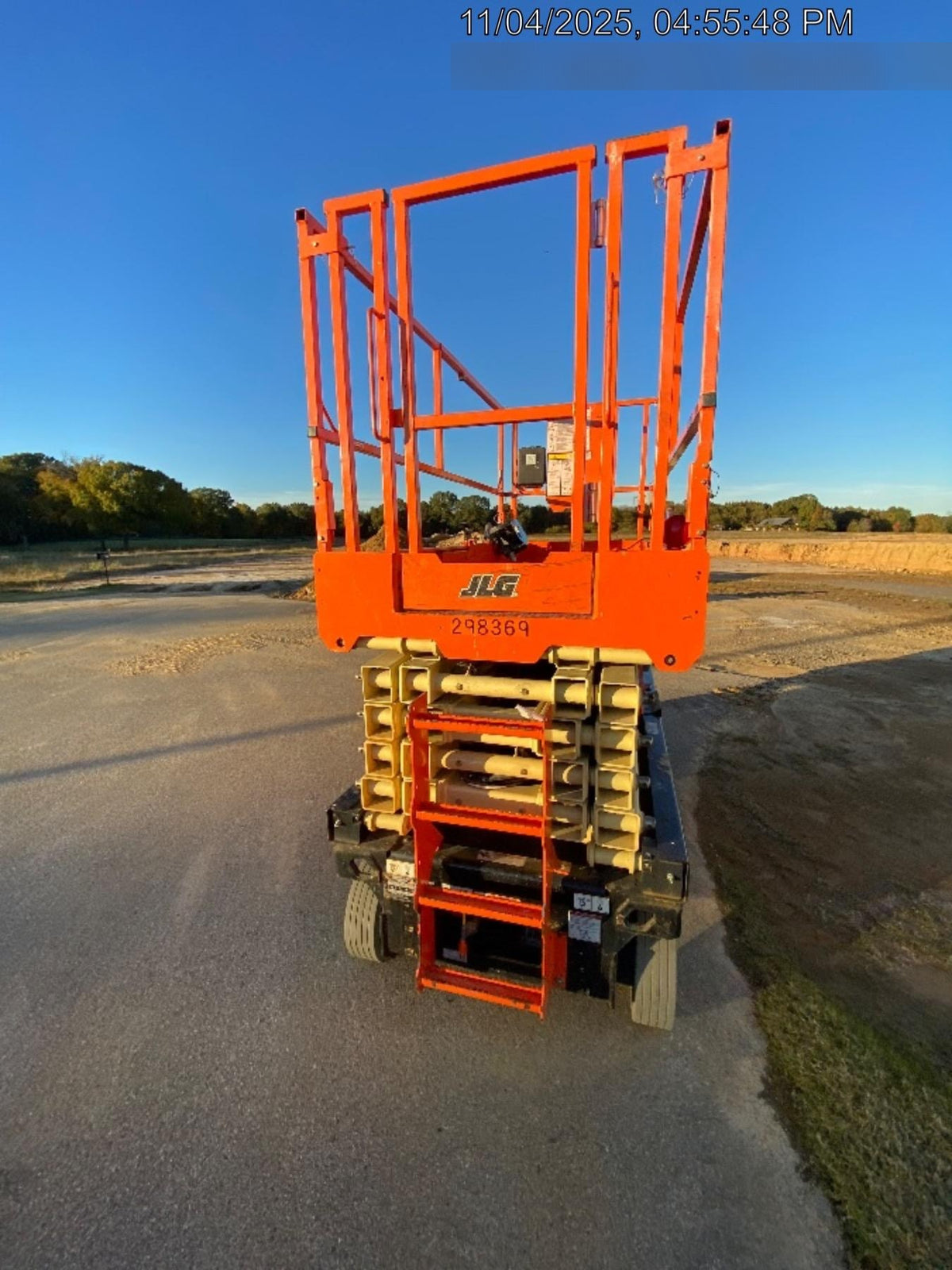 2023 JLG R4045