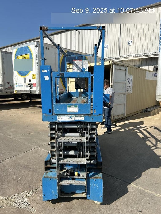 2017 Genie GS-3232 Genie GS3232 32' Scissor Lift