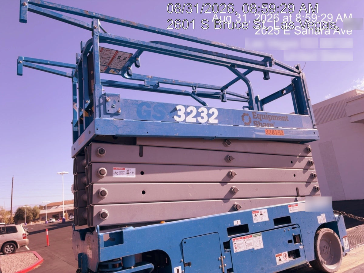 2023 GENIE GS-3232