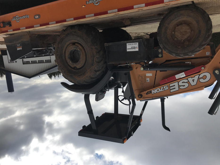 2019 Case 570N EP Canopy, 4WD, GP Front Bucket, Dual Tilt Cylinder, 84" Box Blade w/ Scarifier, Wheel Weights, Beacon